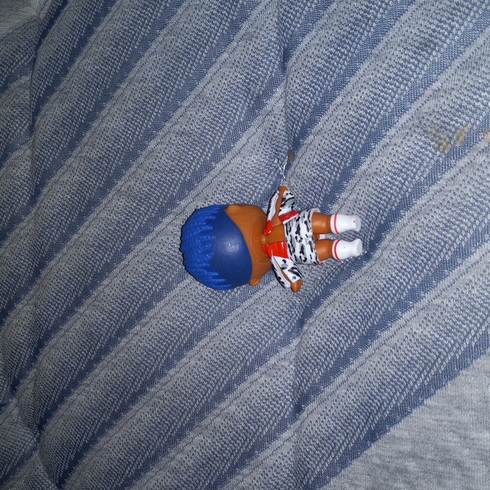 Bundle Of 9 LOL Dolls - Picture 8 of 10